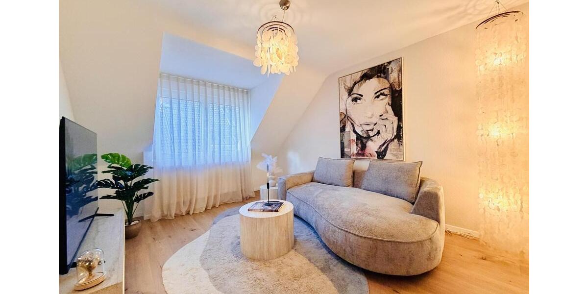 Mehrfamilienhaus, Wohnhaus Karlsruhe Innenstadt-Ost - 8 Zimmer, 190 m&sup2;, 8.000&euro; | Angebot:26640853
