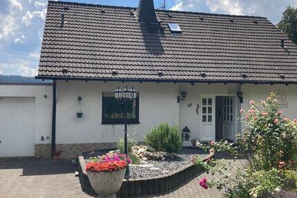 Haus Traben-Trarbach Trarbach - 6 Zimmer, 200 m&sup2;, 332.000&euro; | Angebot:26973189