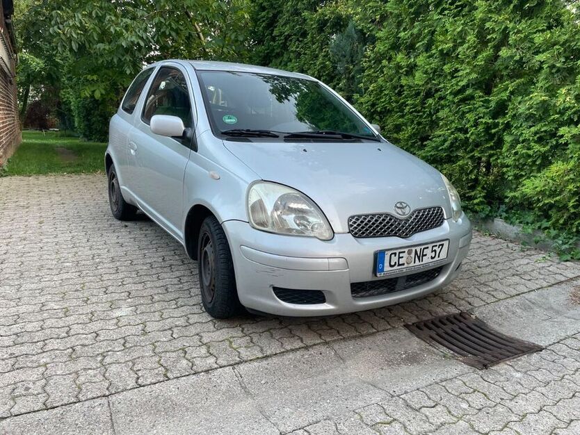 Yaris