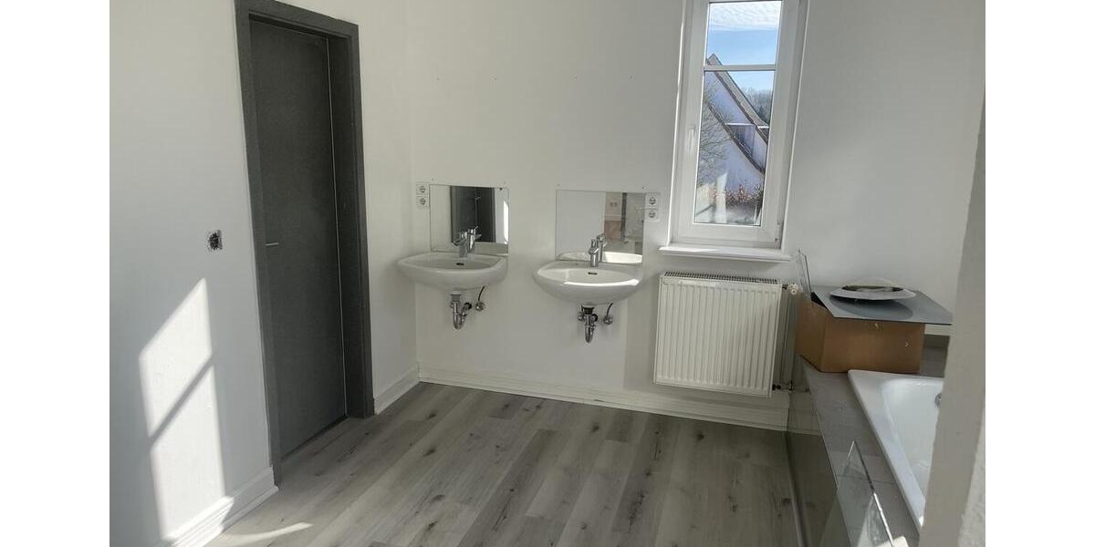 Einfamilienhaus Flensburg Altstadt - 2.5 Zimmer, 196 m&sup2;, 1.500&euro; | Angebot:26089471