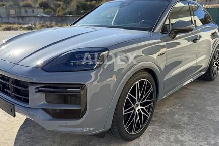 Porsche Cayenne 14.230 km 178.900 &euro; Bad Arolsen 34454