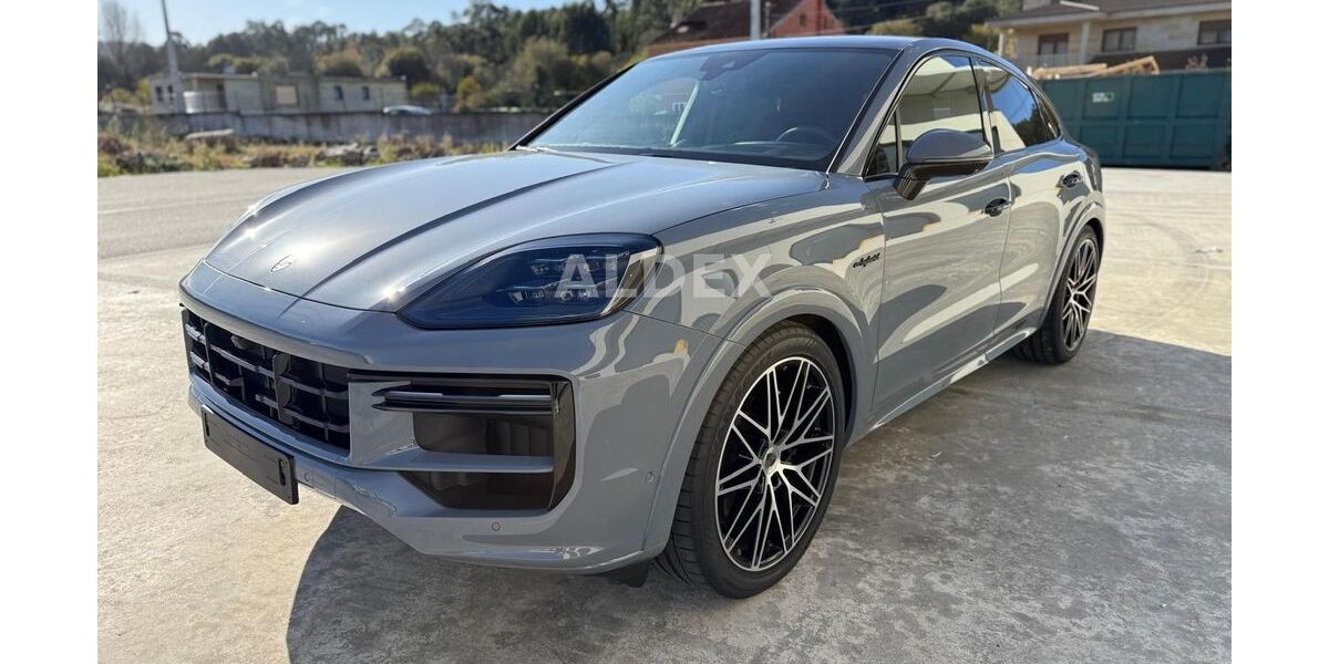 Porsche Cayenne 14.230 km 178.900 &euro; Bad Arolsen 34454