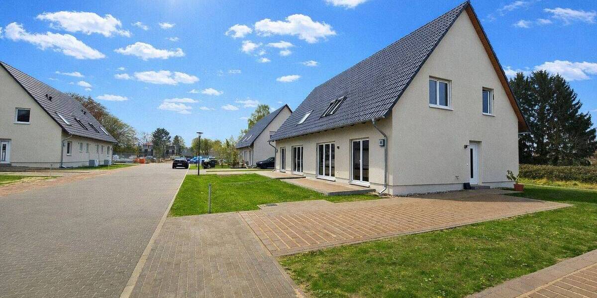 Doppelhaushälfte Müllrose - 4 Zimmer, 119 m&sup2;, 1.800&euro; | Angebot:26344186