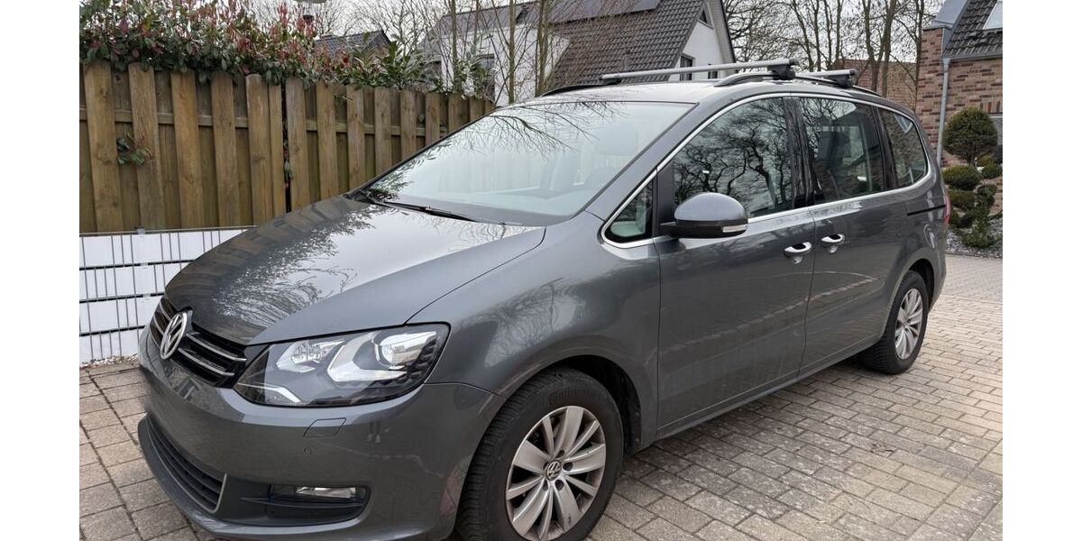 VW Sharan 105.000 km 17.500 &euro; Lotte 49504