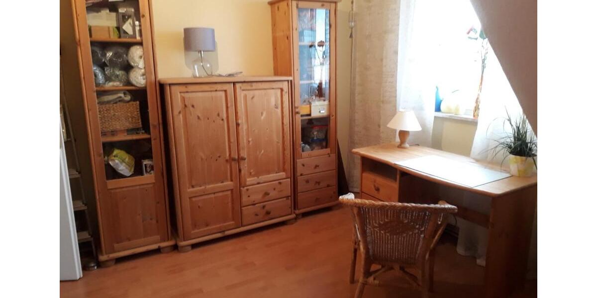 Dachgeschoßwohnung Velpke - 3 Zimmer, 76 m&sup2;, 646&euro; | Angebot:25308596