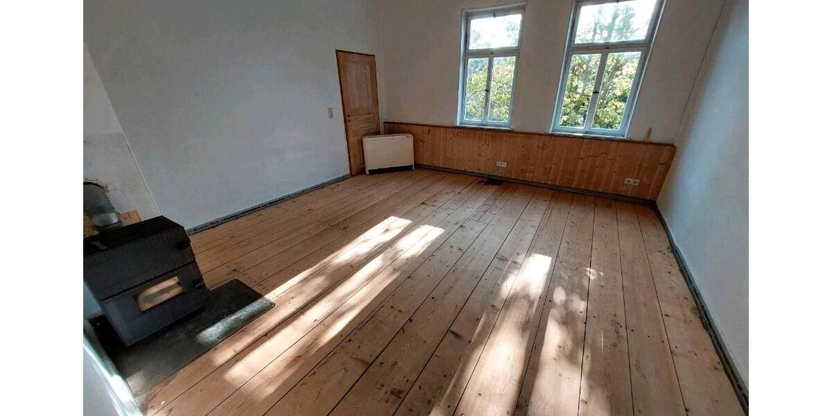 Etagenwohnung Blankenburg (Harz) - 4.5 Zimmer, 148 m&sup2;, 850&euro; | Angebot:26647820