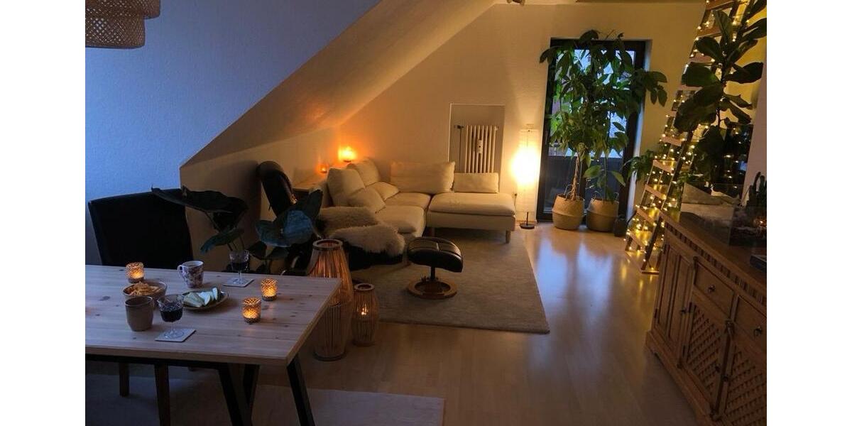 Dachgeschoßwohnung Augsburg Innenstadt - 2 Zimmer, 52 m&sup2;, 250.000&euro; | Angebot:24538859