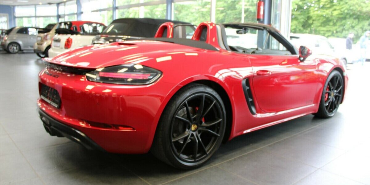 Porsche 718 Boxster GTS Sport-/AGA/Chrono/Design 73.299 km 61.480 € Euskirchen 53881