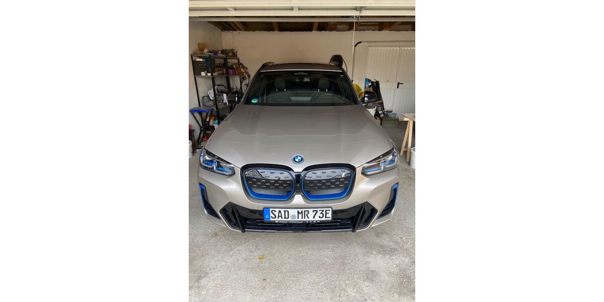 BMW iX3 20.000 km 49.200 &euro; Teublitz 93158