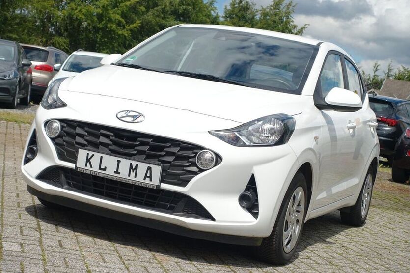 i10