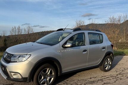Dacia Sandero 59.500 km 10.000 &euro; Loffenau 76597