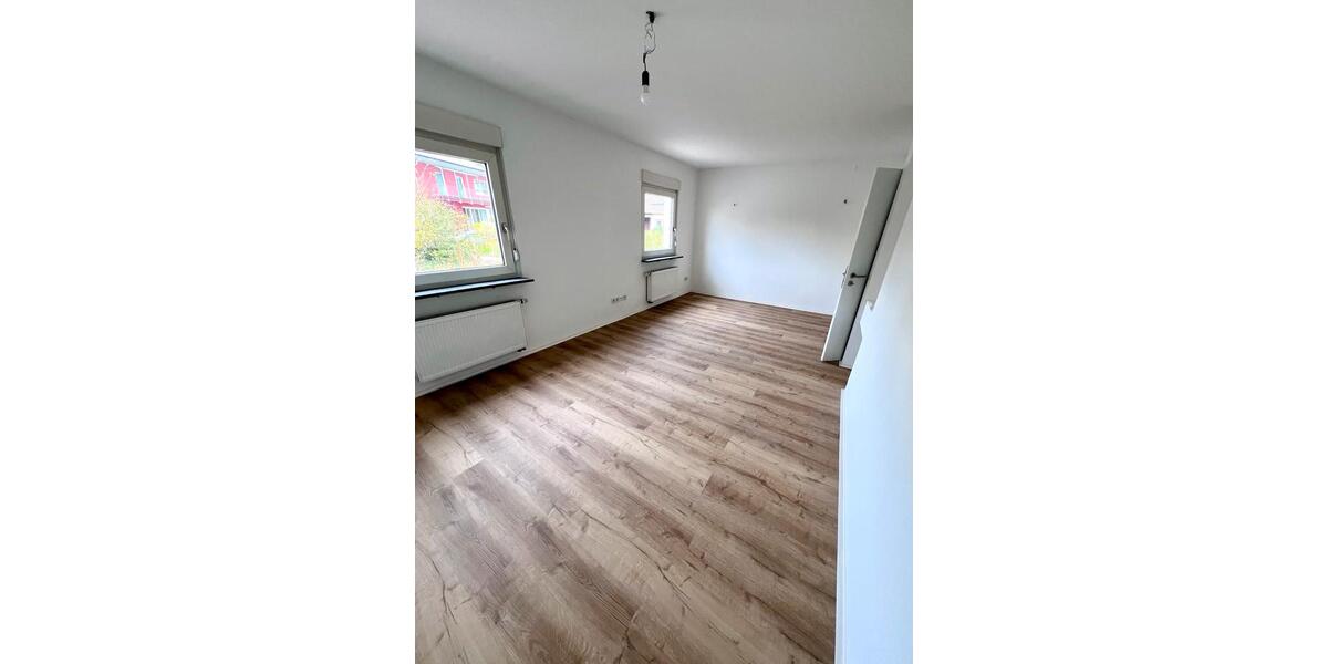 Einfamilienhaus Bensheim - 4.5 Zimmer, 90 m&sup2;, 390.000&euro; | Angebot:26750628