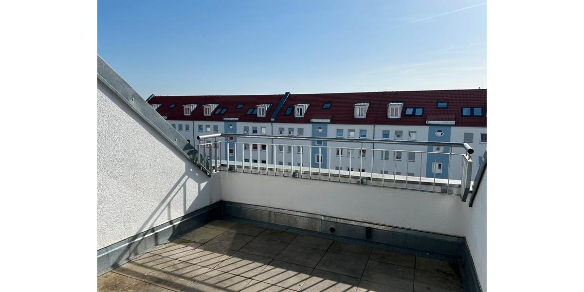 Dachgeschoßwohnung Dachau - 4 Zimmer, 116 m&sup2;, 1.904&euro; | Angebot:25387261