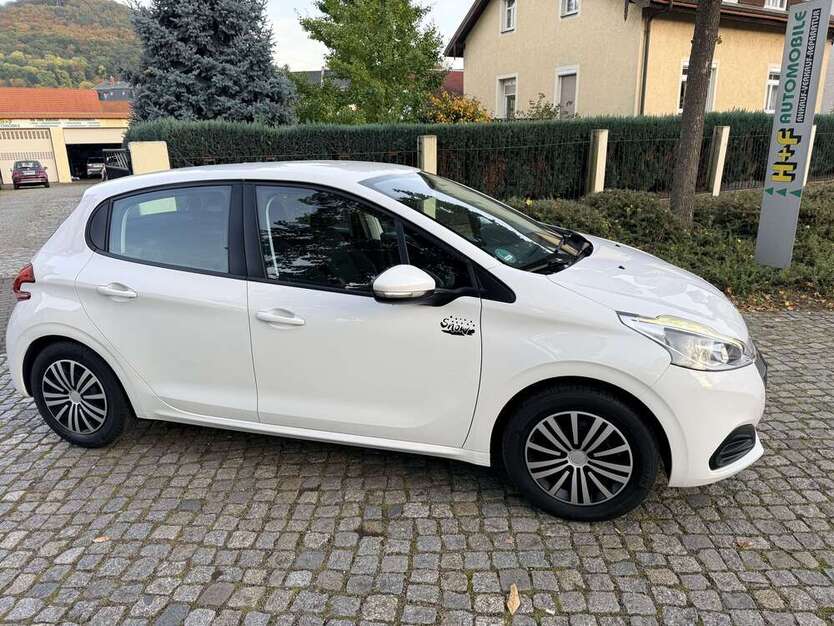 Peugeot 2008 94.000 km 6.900 € Freital bei Dresden 01705