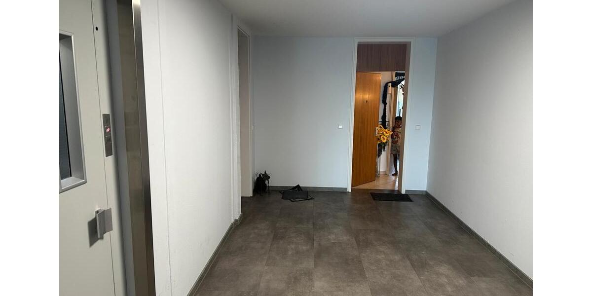 Etagenwohnung Umkirch - 4 Zimmer, 100 m&sup2;, 399.000&euro; | Angebot:27019188
