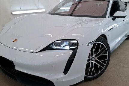 Porsche Taycan 65.788 km 58.305 &euro; Eging am See 94535