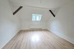 Schicke 3-Zimmer-Dachgeschoßwohnung in zentraler Lage von Stollberg!