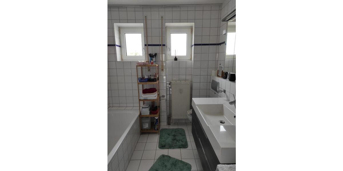 Etagenwohnung Eichendorf - 4 Zimmer, 87 m&sup2;, 255.000&euro; | Angebot:27003450