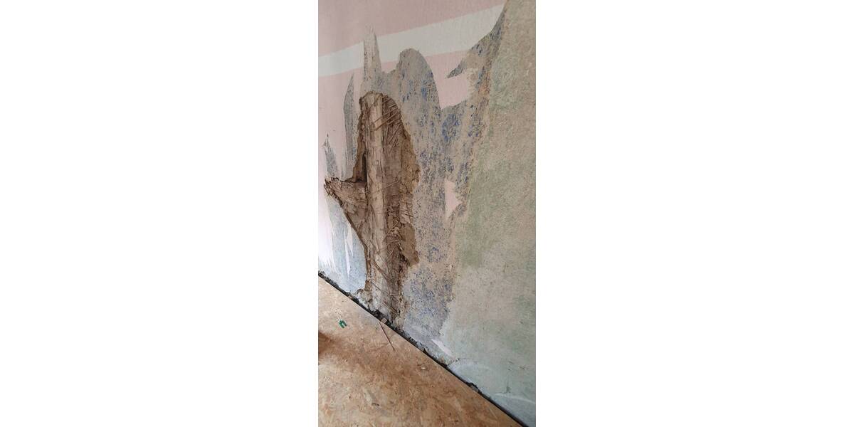 Reihenmittelhaus Bad Schmiedeberg - 5 Zimmer, 115 m&sup2;, 70.000&euro; | Angebot:25725620