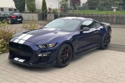 Ford Mustang 22.000 km 114.900 &euro; Leutenbach 71397