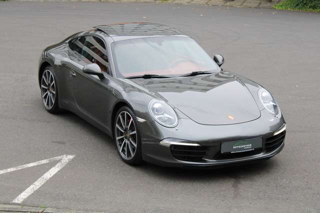 911