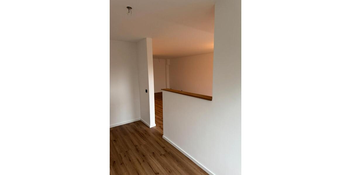 Etagenwohnung Frechen - 1 Zimmer, 43 m&sup2;, 159.000&euro; | Angebot:25963358