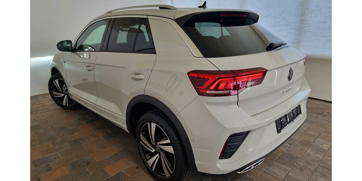 VW T-Roc R-Line 2025 LED-Matrix IQ Kamera VIC DSG 28.600 km 27.900 &euro; Garrel 49681
