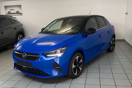 Opel Corsa 15.700 km 15.900 &euro; Mainz-Kastel 55252