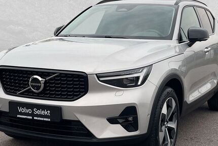 Volvo XC40 13.000 km 41.750 &euro; Karlsruhe 76187