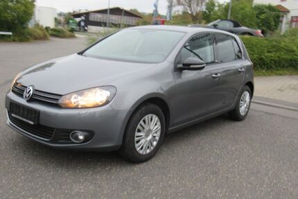 VW Golf 81.000 km 10.700 € Tauberbischofsheim 97941