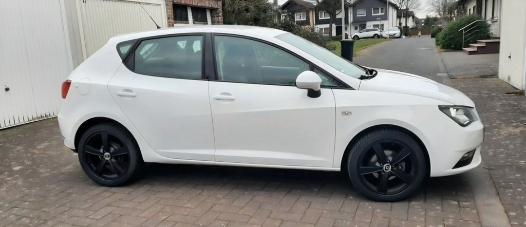 Seat Ibiza 107.500 km 5.699 &euro; Wachtberg 53343
