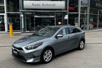 Kia ceed / Ceed 30.386 km 20.990 € München 81241
