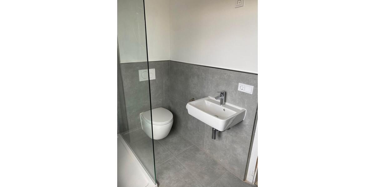 Etagenwohnung Rotenburg an der Fulda - 6 Zimmer, 120 m&sup2;, 1.200&euro; | Angebot:26074435
