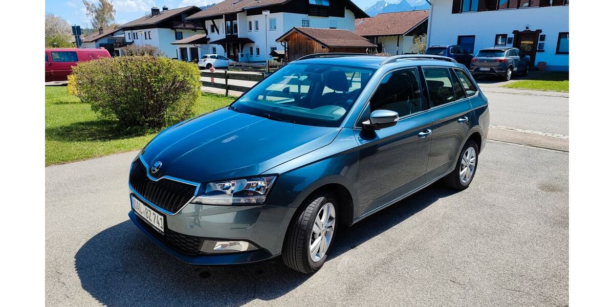 Skoda Fabia 125.000 km 9.300 &euro; Pfronten - Ried 87459