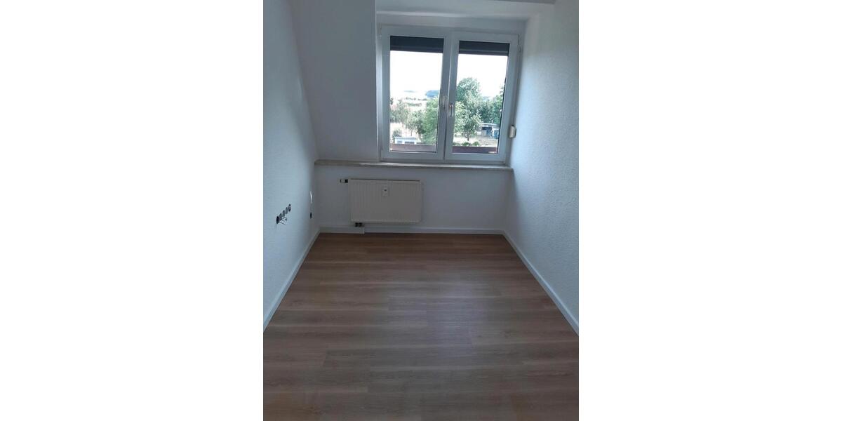 Etagenwohnung Klipphausen - 2.5 Zimmer, 73 m&sup2;, 445&euro; | Angebot:24795315