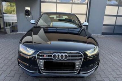 Audi S4 195.000 km 16.500 &euro; Bad Orb 63619