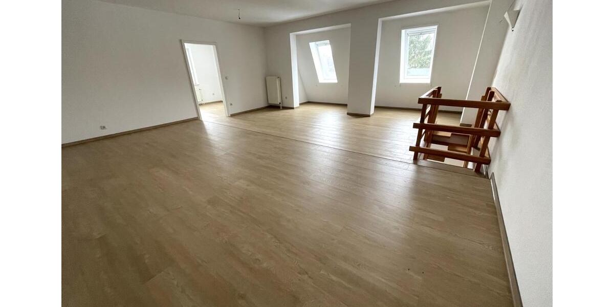 Maisonettenwohnung Rühen - 4 Zimmer, 108 m&sup2;, 870&euro; | Angebot:25206461