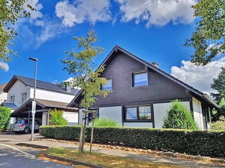 Einfamilienhaus Zülpich - 6 Zimmer, 200 m&sup2;, 450.000&euro; | Angebot:24911492