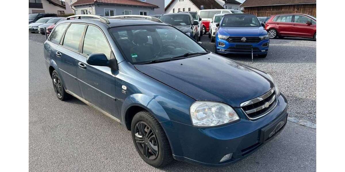 Chevrolet Nubira 223.000 km 690 &euro; Roding 93426