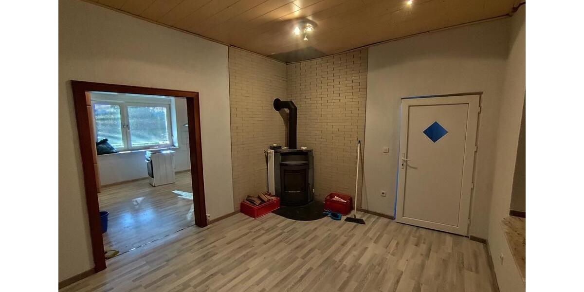 3Zimmer,Küche und Bad 3 zimmer