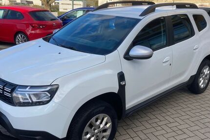 Dacia Duster 45.365 km 14.850 &euro; Bergen 18528
