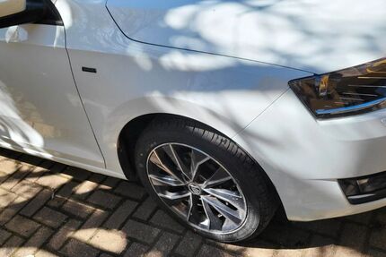 Skoda Rapid 111.830 km 8.600 &euro; Marktleugast 95352