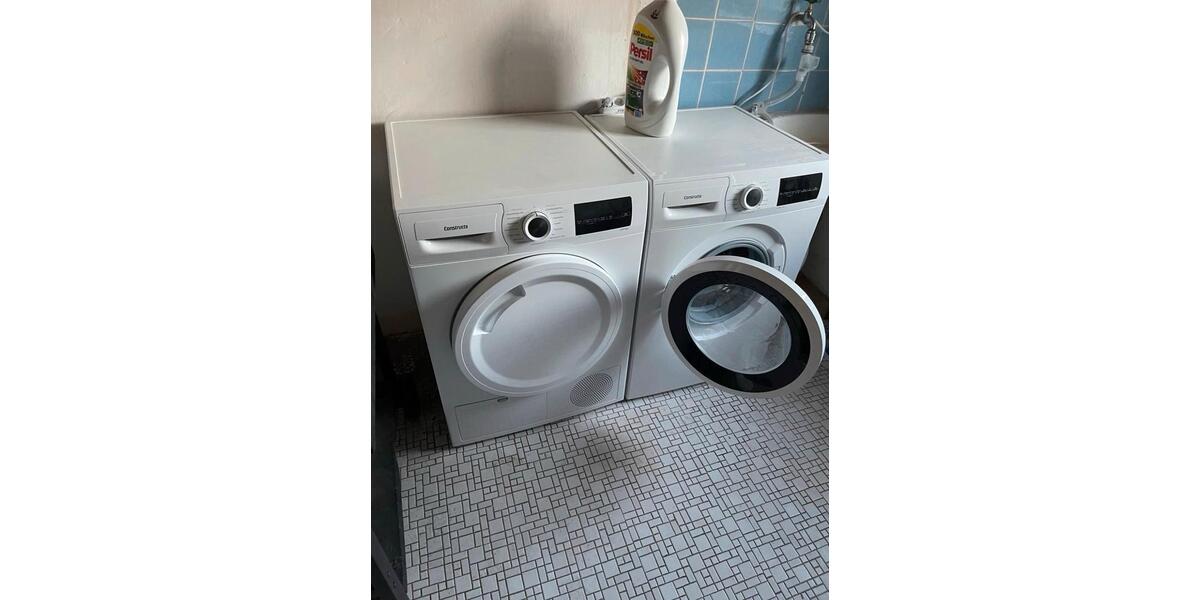 Einfamilienhaus Lage - 12 Zimmer, 270 m&sup2;, 15&euro; | Angebot:26044108