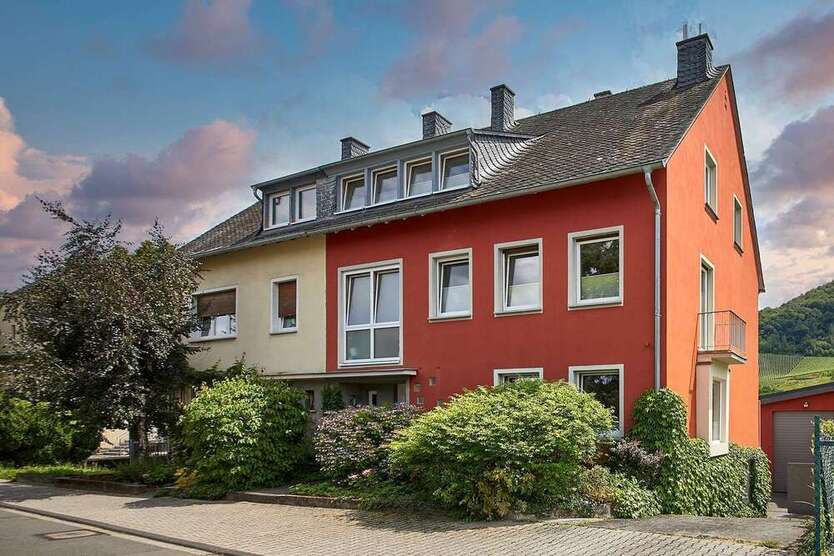 Haus zum Kaufen in Bernkastel-Kues 550.000 € 200 m²