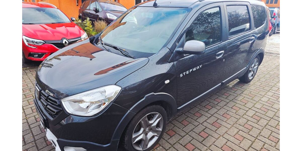 Dacia Lodgy 79.091 km 8.490 &euro; Chemnitz 09114