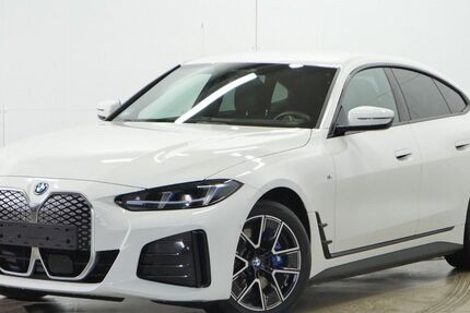 BMW i4 18.600 km 47.800 &euro; Altenmarkt a.d. Alz 83352