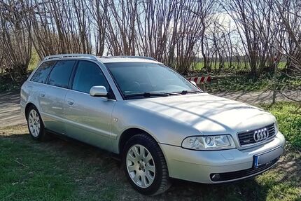 Audi A4 250.500 km 4.950 &euro; Ahrensburg 22926