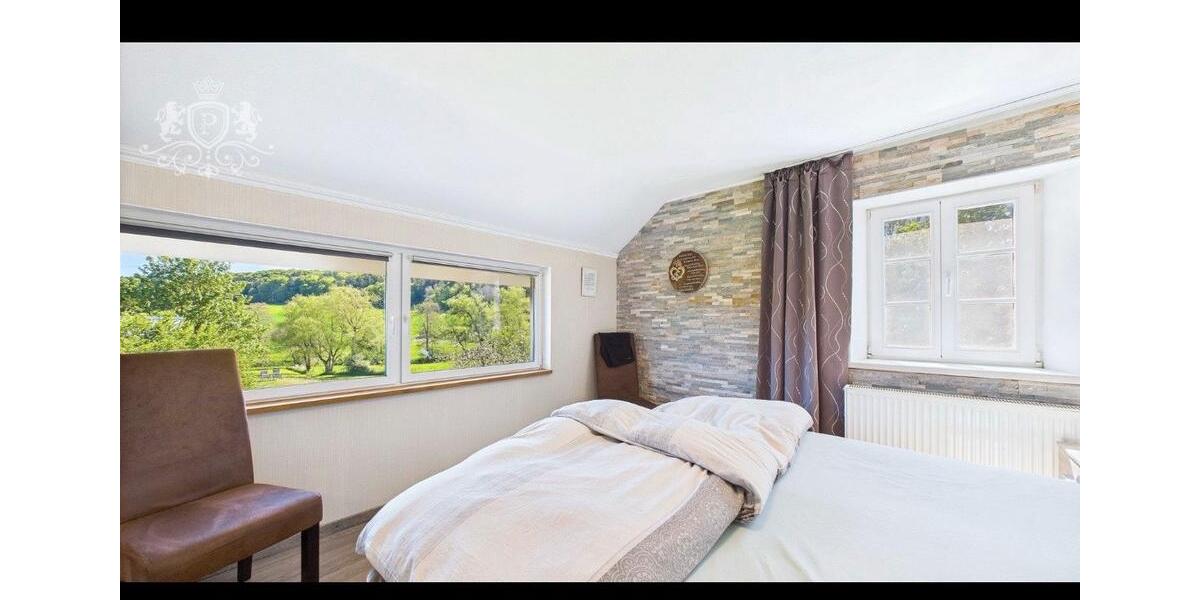 Bauernhaus, Landhaus Schönecken - 10 Zimmer, 220 m&sup2;, 498.000&euro; | Angebot:26414444