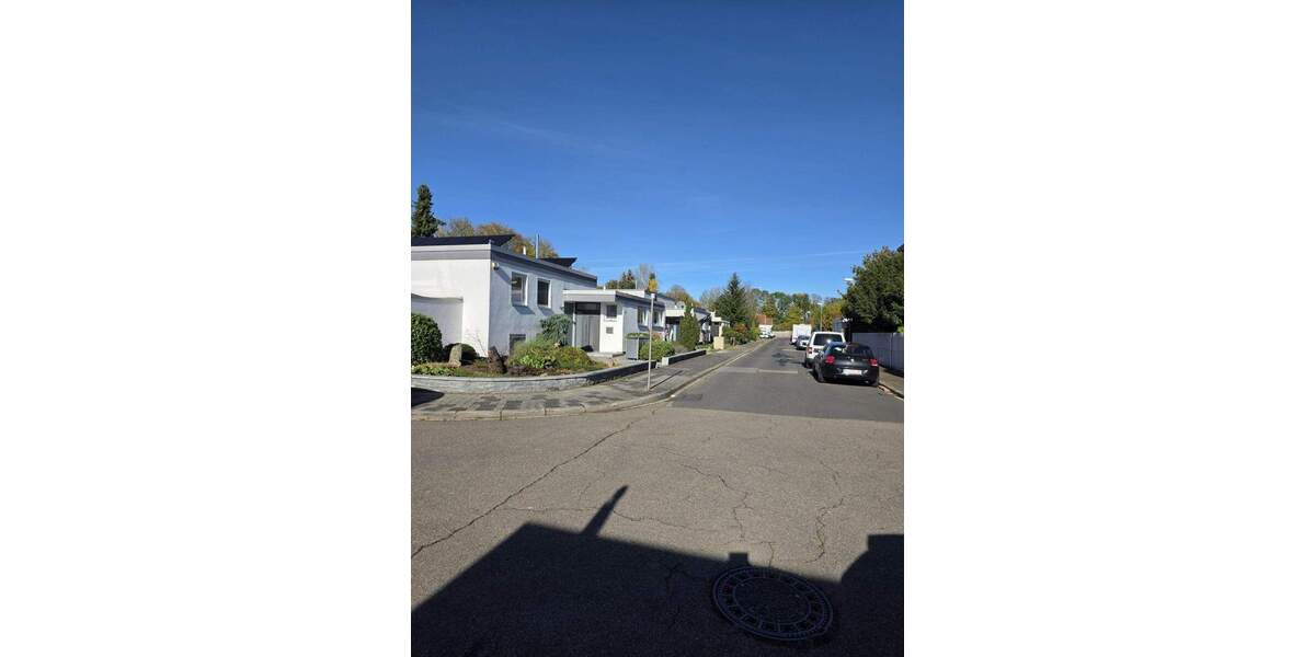 ***Eckgrundstück!, geräumiges Haus in guter Wohnlage sucht neuen Eigentümer!*** 5 zimmer