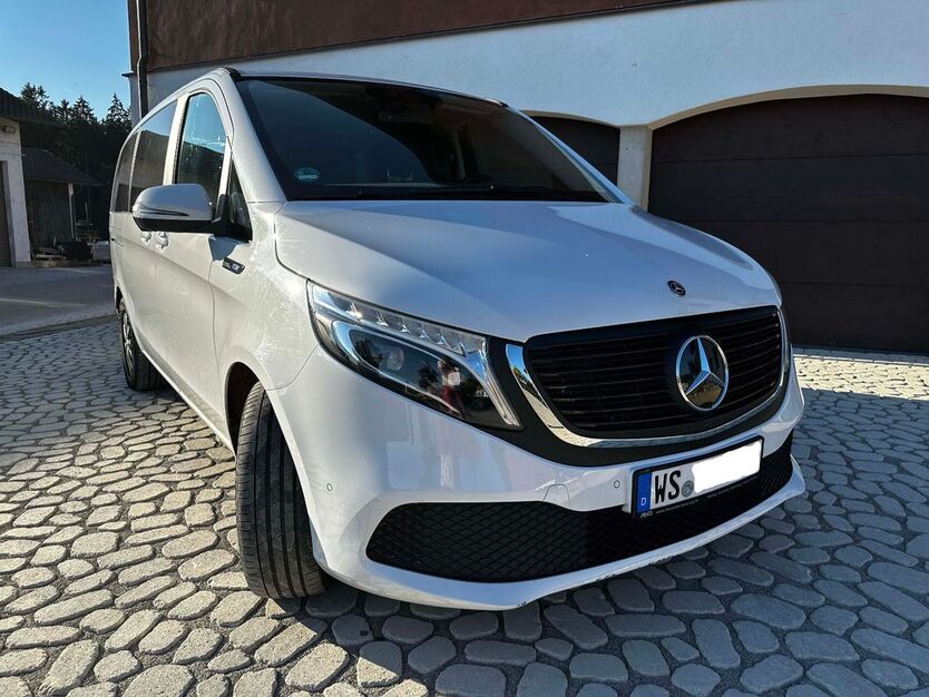 Mercedes-Benz EQV 82.000 km 32.500 € Soyen 83564